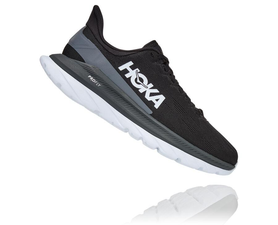 Hoka One One Mach 4 Löparskor Dam - Svarta/Vita - QWDNO-2057